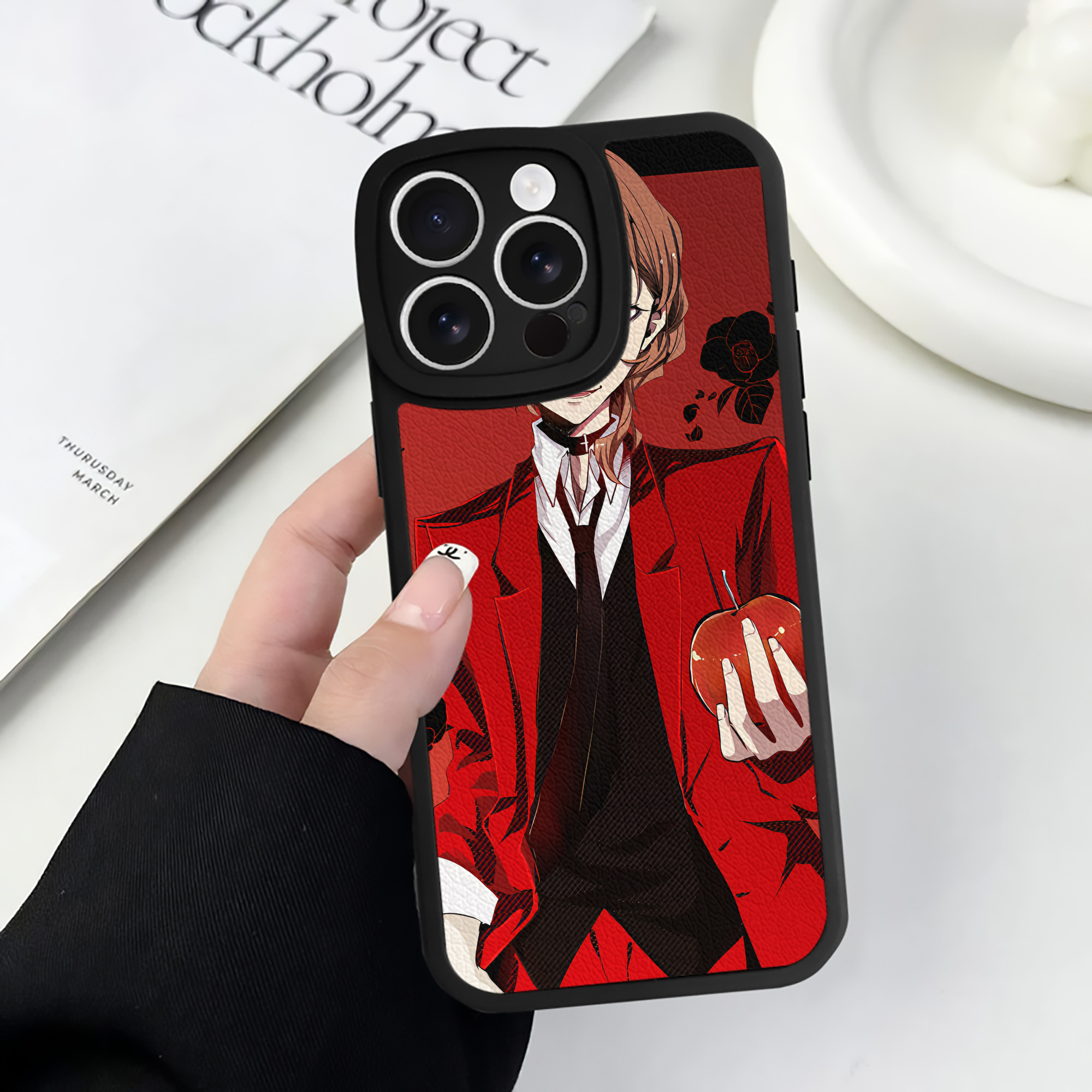 （画像用） 文豪ストレイドッグス Bungo Stray Dogs 【iPhone 16シリーズ対応】シリコンスマホケース（レザー調） 材質：シリコン